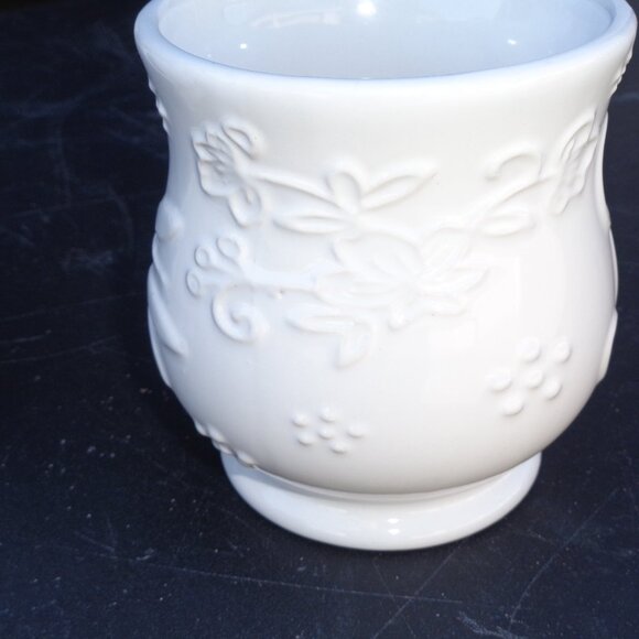 TEMPTATIONS Cups by Tara 16 oz Set of 4. Limited Addition - Picture 9 of 9